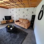Athome Apartment